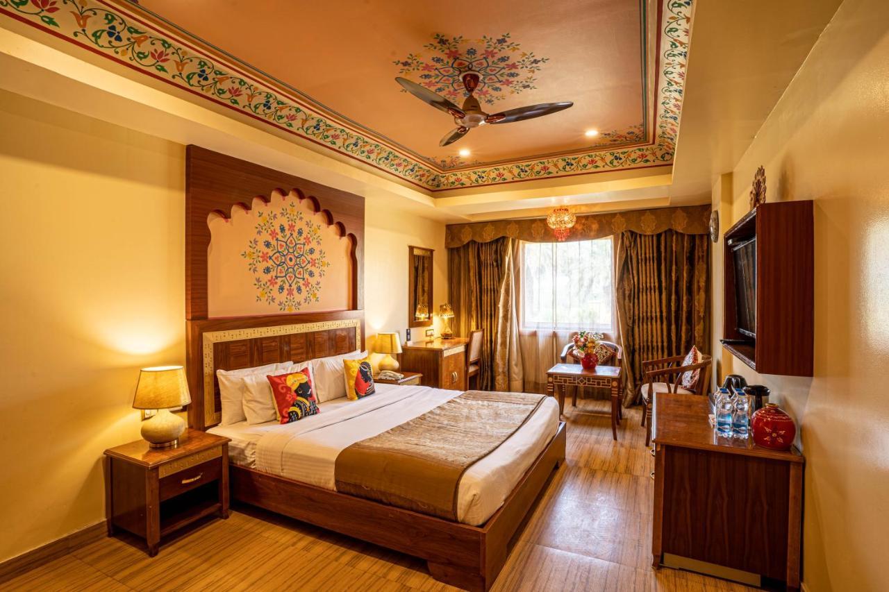 Chokhi Dhani The Palace Hotel Dzsaiszalmer Kültér fotó