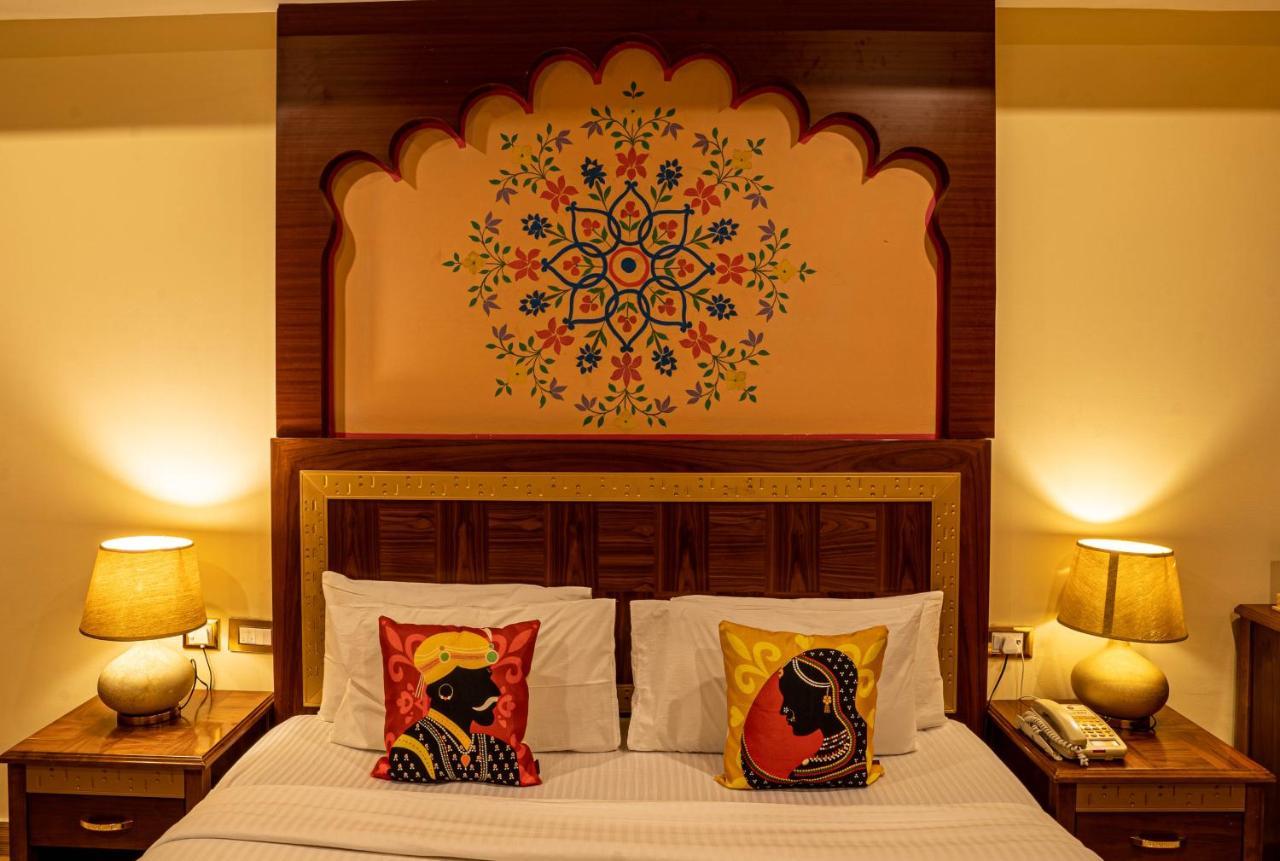 Chokhi Dhani The Palace Hotel Dzsaiszalmer Kültér fotó