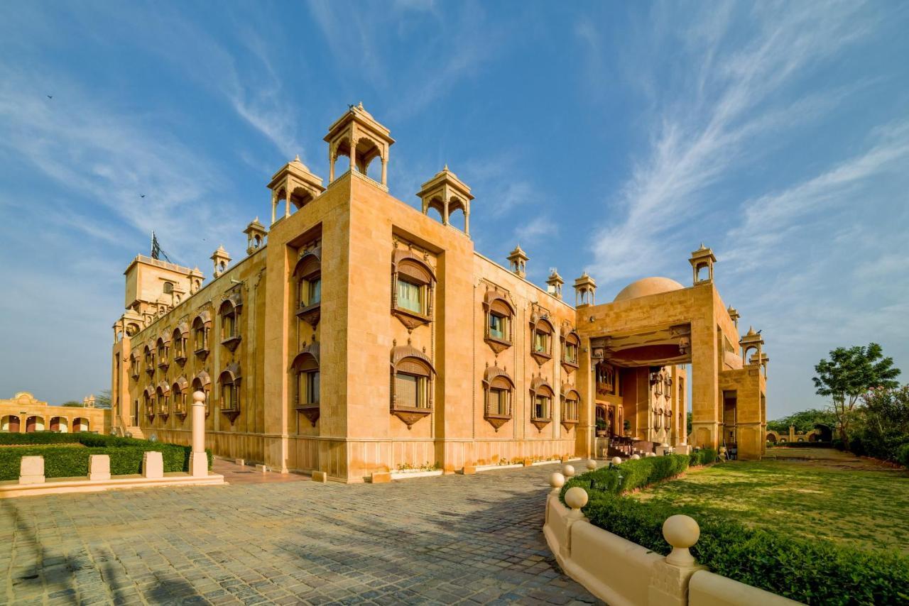 Chokhi Dhani The Palace Hotel Dzsaiszalmer Kültér fotó