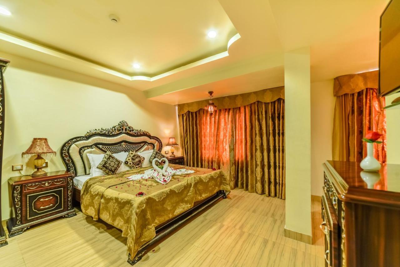 Chokhi Dhani The Palace Hotel Dzsaiszalmer Kültér fotó