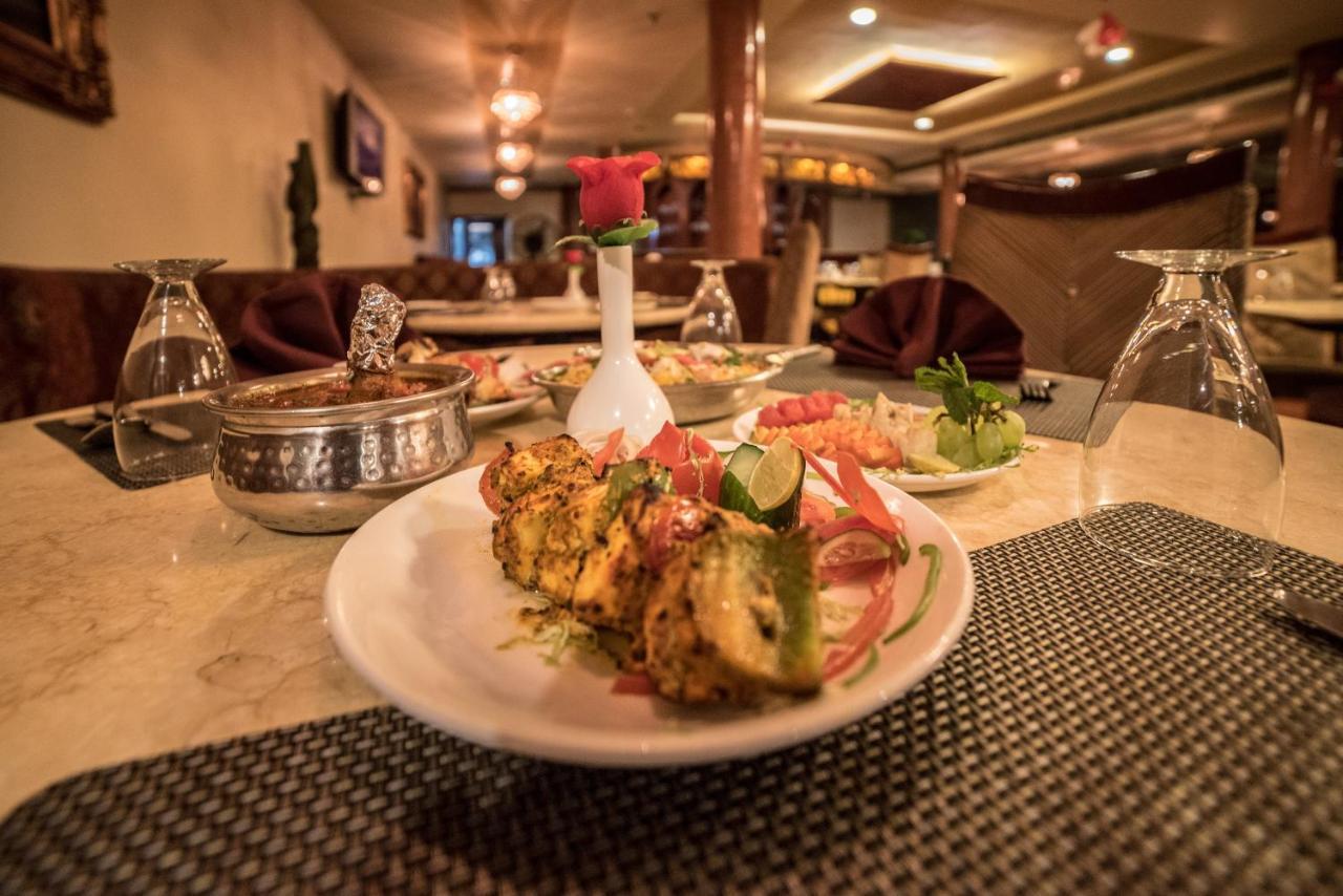 Chokhi Dhani The Palace Hotel Dzsaiszalmer Kültér fotó